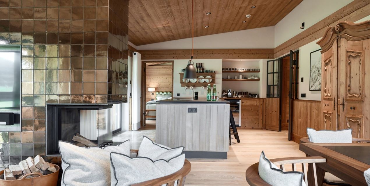 Open living room with a view in your fully equipped kitchen